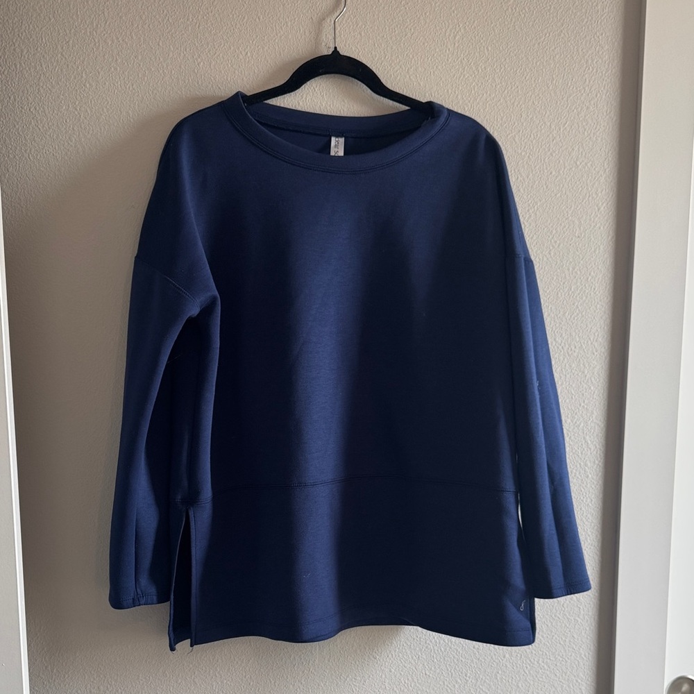 Dear Scarlett Navy Long-Sleeve Crewneck Sweatshirt -Pants Set